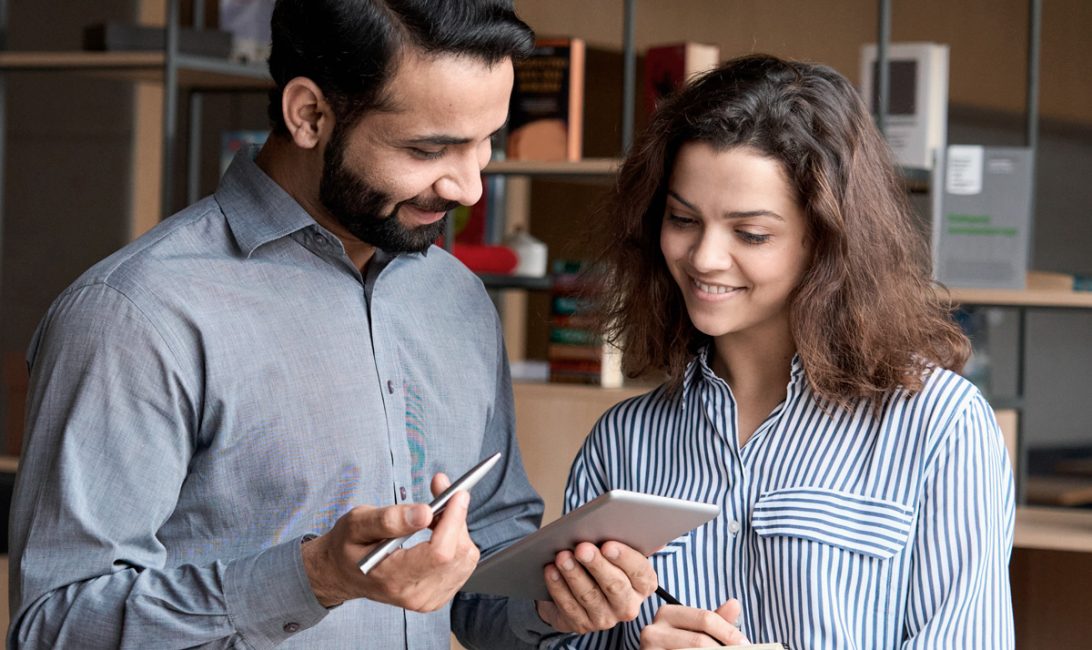 Cómo realizar entrevistas con clientes - marca