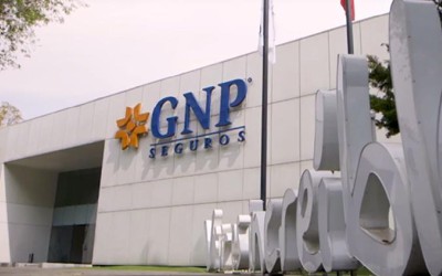 Caso de éxito: GNP Seguros y WOW! CX | Casos de éxito