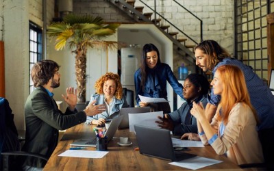 Qué es la innovación disruptiva y cómo ayuda a la CX | Tendencias