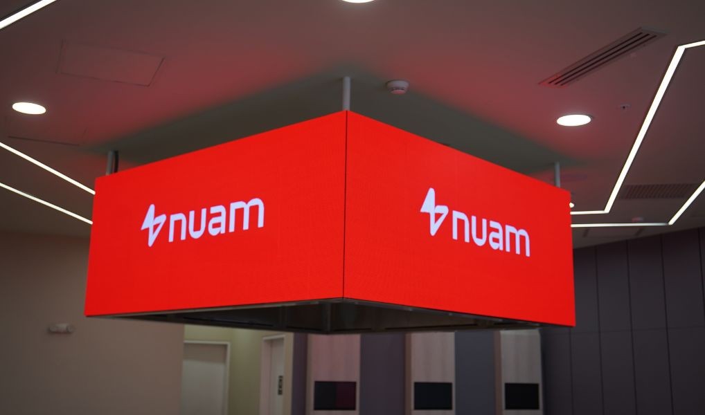 Caso de éxito: NUAM y WOW! CX | Casos de éxito
